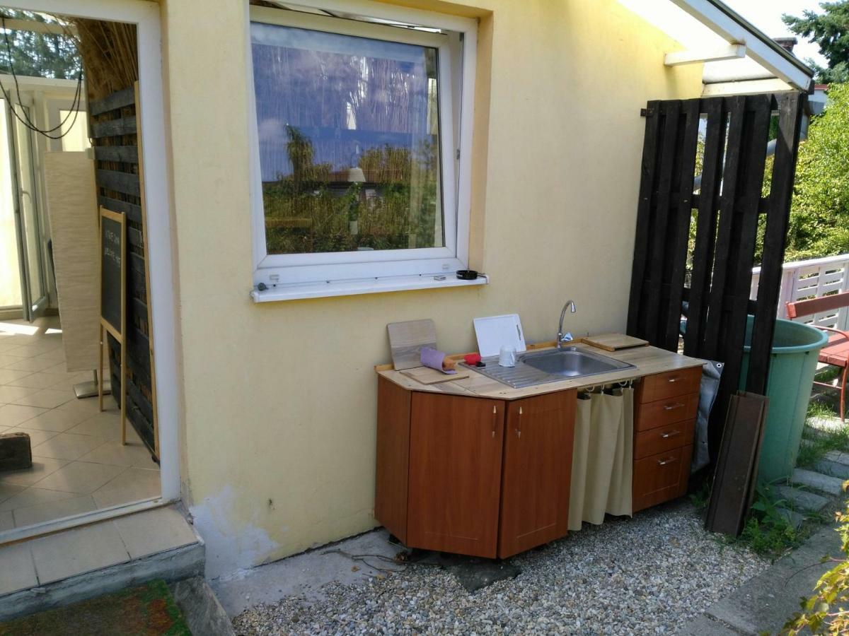 Greenhouse Just 15 Min From The Old Town Luxury tent Bratislava